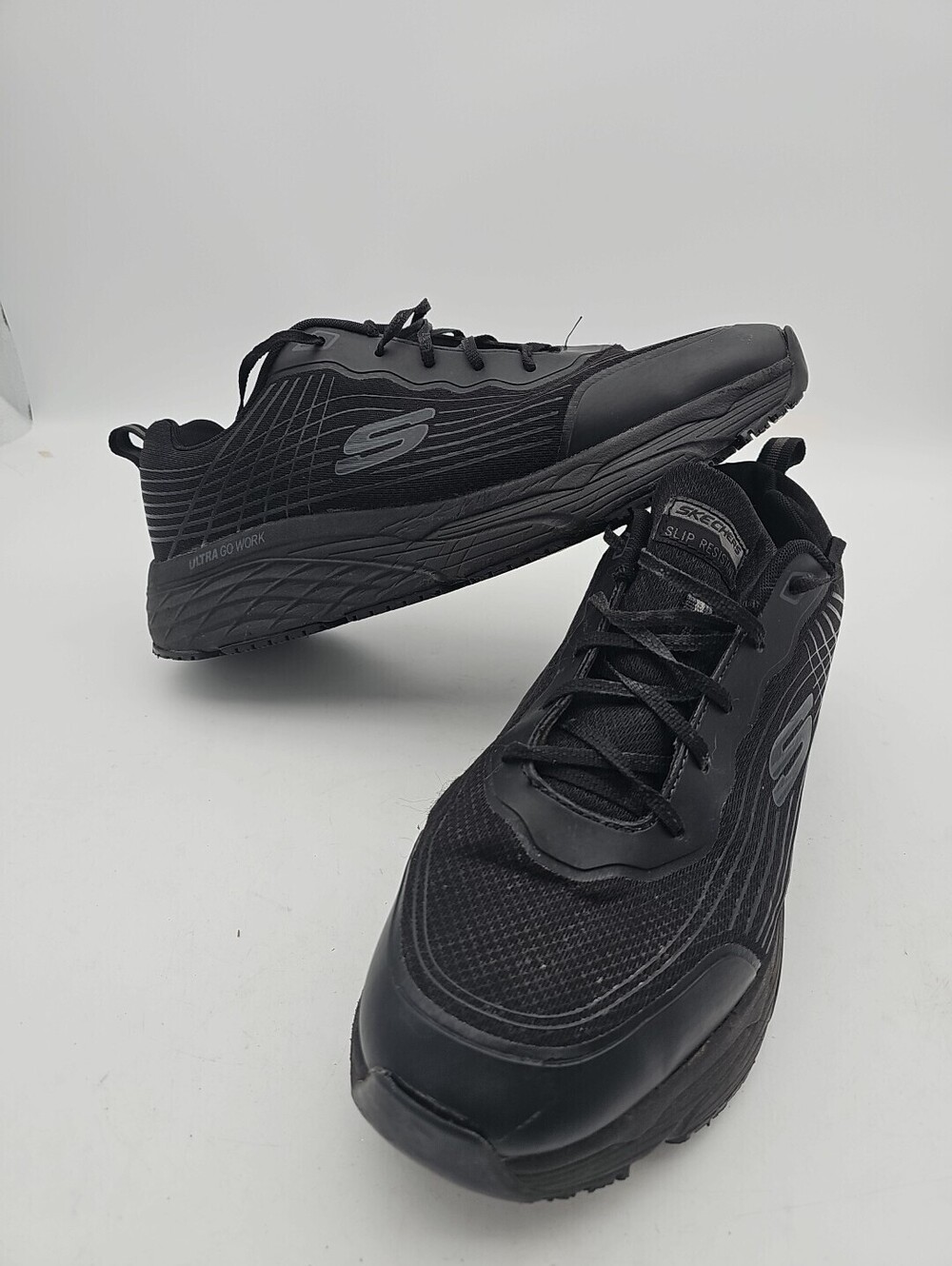 Skechers Work: Max Cushioning Elite SR - Slip Resistant Shoes - Women’s 14 Black